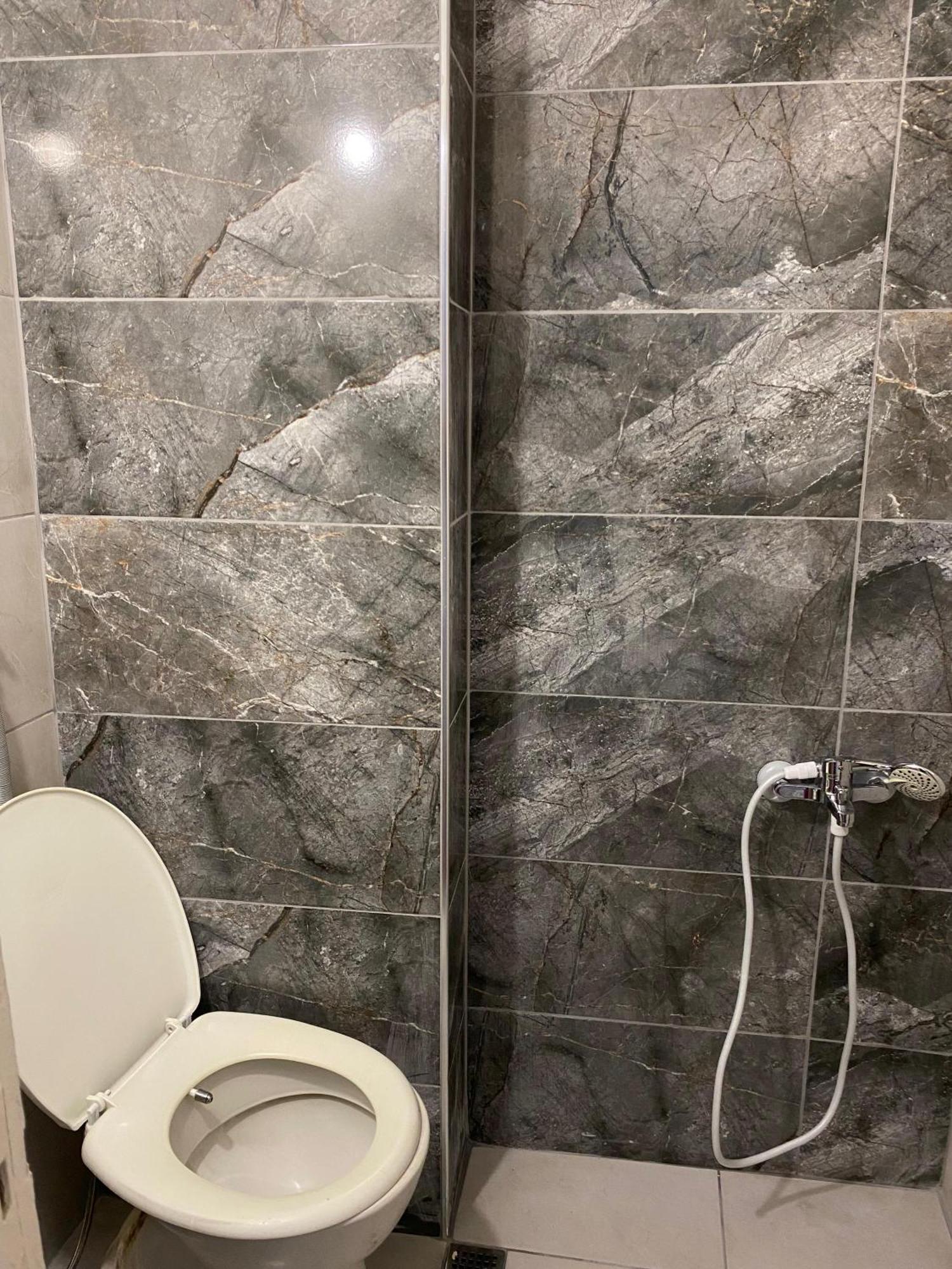 Oez Altinbasak Otel Ankara Kültér fotó